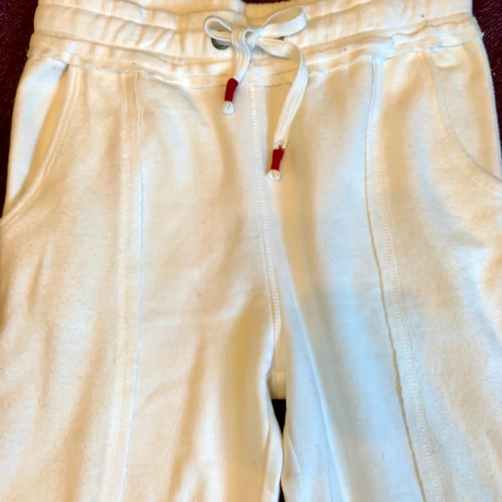 Sundance Cream Cotton Fleece Joggers - Picture 3 of 8